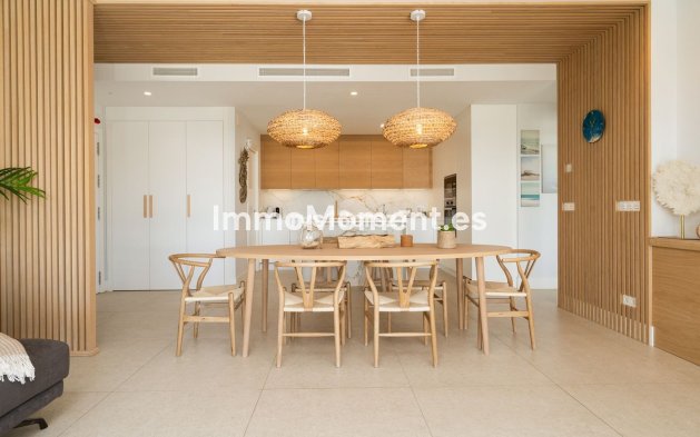 Resale - Apartment - Benahavís - Benahavís Centro