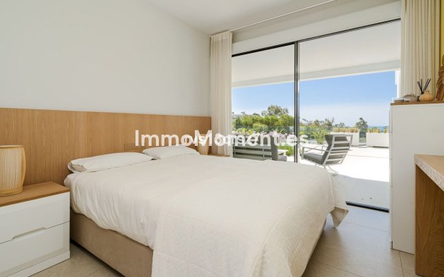 Resale - Apartment - Benahavís - Benahavís Centro