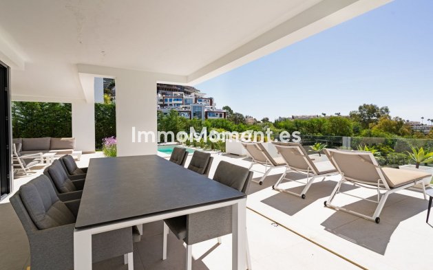 Resale - Apartment - Benahavís - Benahavís Centro