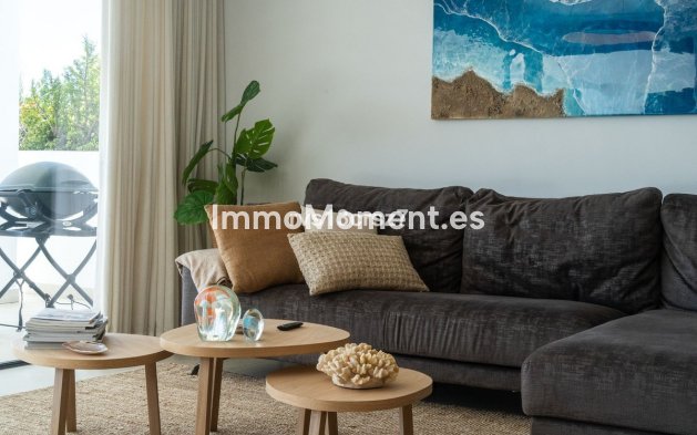 Resale - Apartment - Benahavís - Benahavís Centro