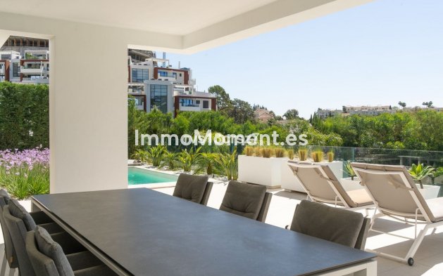 Resale - Apartment - Benahavís - Benahavís Centro