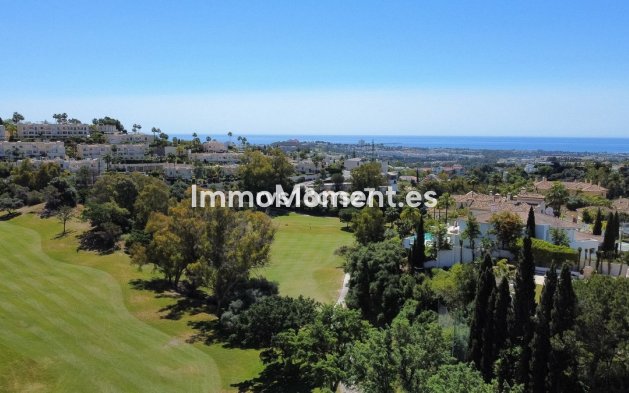 Resale - Apartment - Benahavís - Benahavís Centro