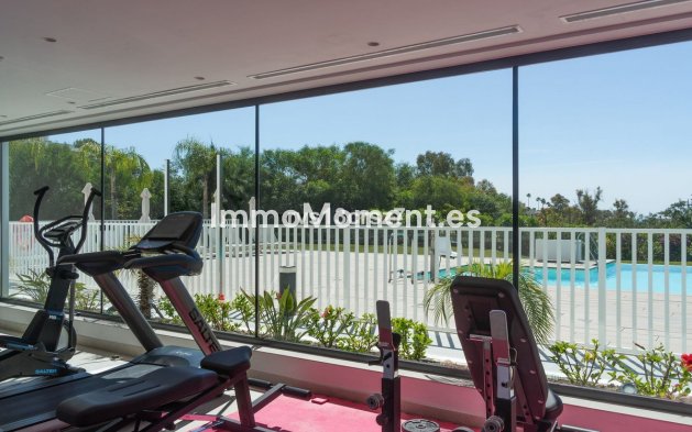 Resale - Apartment - Benahavís - Benahavís Centro