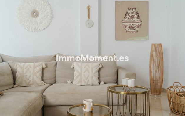 Resale - Villa - Marbella - El Rosario