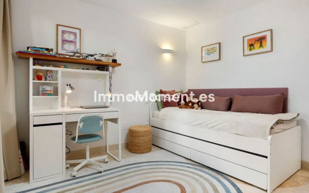 Revente - Appartement - Marbella - Elviria