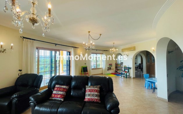 Resale - Villa - Altea - Altea Centro