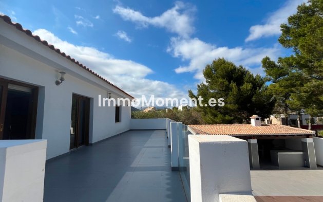 Wiederverkauf - Villa - La Nucía - La Nucia Centro