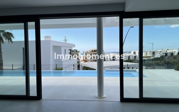 Revente - Villa - Fuengirola - Fuengirola Centro