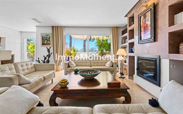 Revente - Appartement - Estepona  - Estepona Centro