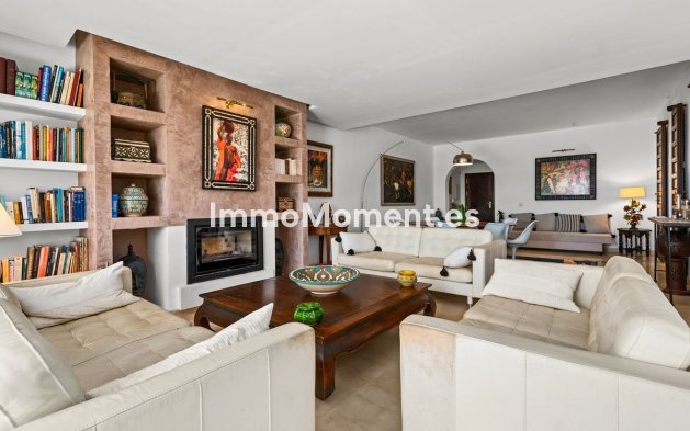 Revente - Appartement - Estepona  - Estepona Centro