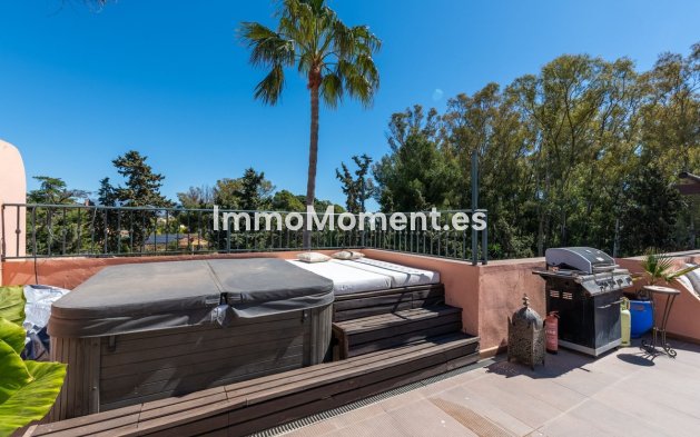Revente - Appartement - Estepona  - Estepona Centro