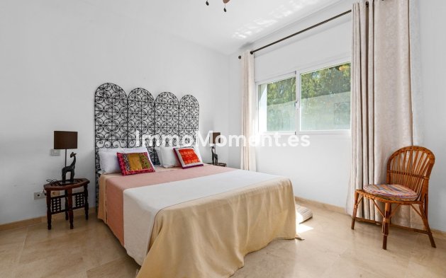 Revente - Appartement - Estepona  - Estepona Centro