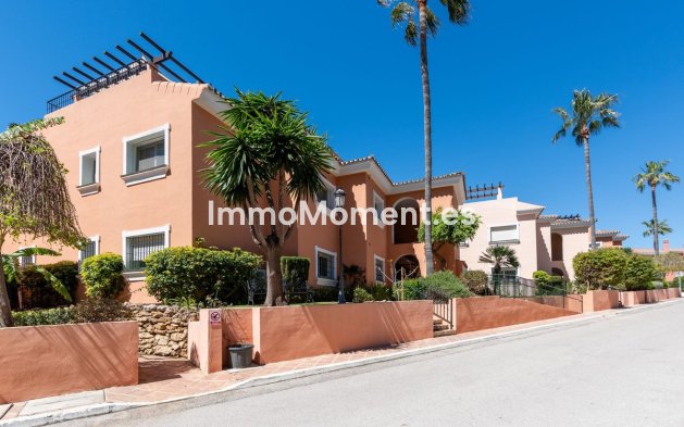 Revente - Appartement - Estepona  - Estepona Centro