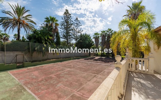 Revente - Villa - Estepona  - Estepona Centro