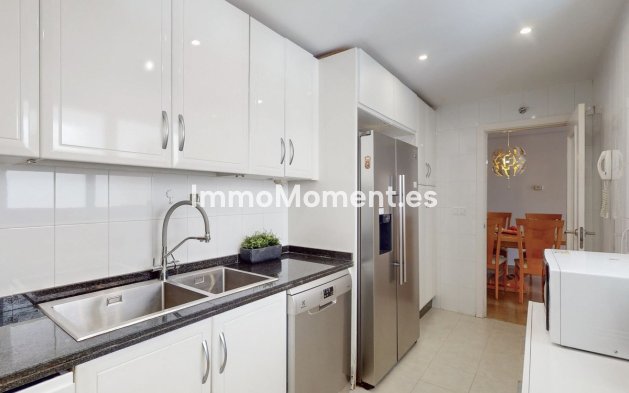 Resale - Apartment - Benalmadena - Torrequebrada