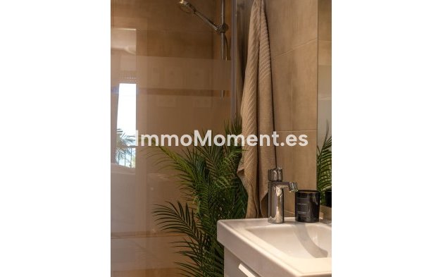 Resale - Apartment - Fuengirola - Fuengirola Centro