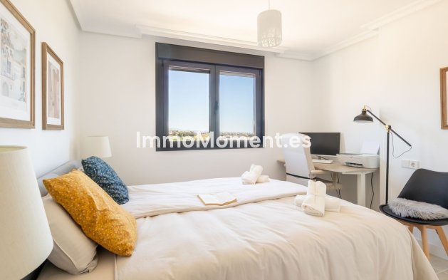 Reventa - Apartamento - Estepona  - Estepona Centro