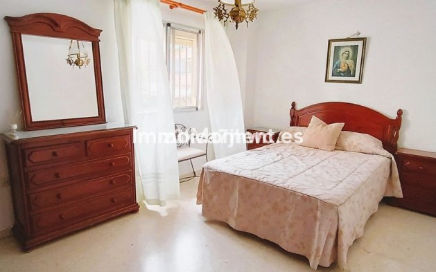 Reventa - Apartamento - Estepona  - Estepona Centro