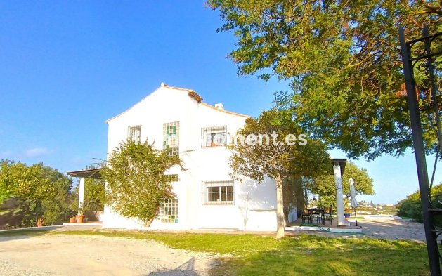 Revente - Villa - Estepona  - Estepona Centro
