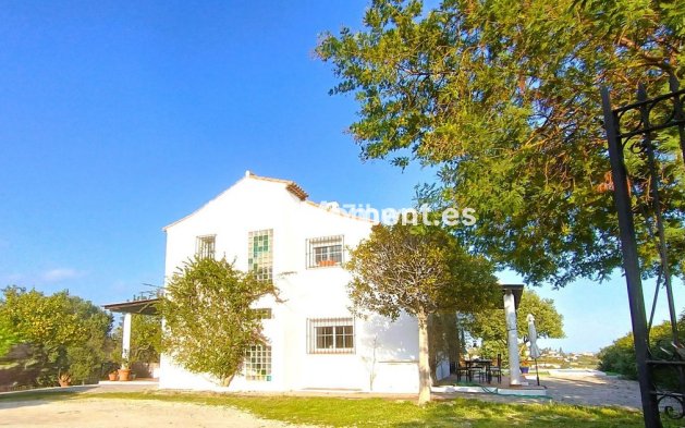 Revente - Villa - Estepona  - Estepona Centro