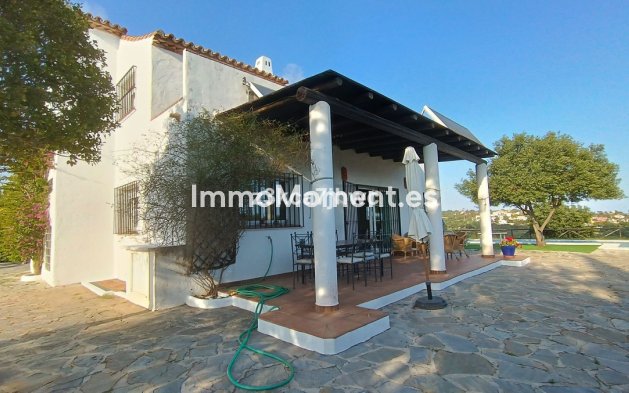 Revente - Villa - Estepona  - Estepona Centro