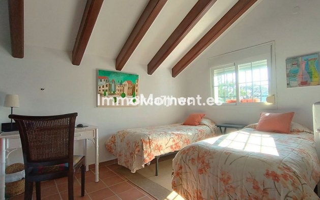 Revente - Villa - Estepona  - Estepona Centro
