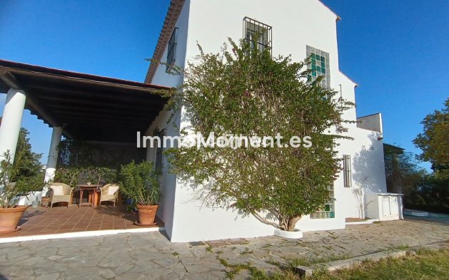 Revente - Villa - Estepona  - Estepona Centro