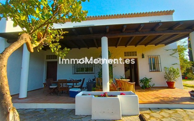 Revente - Villa - Estepona  - Estepona Centro