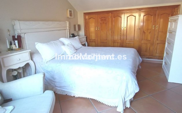 Revente - Maison mitoyenne - Estepona  - Estepona Centro