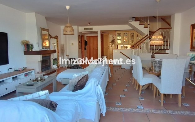 Revente - Maison mitoyenne - Estepona  - Estepona Centro