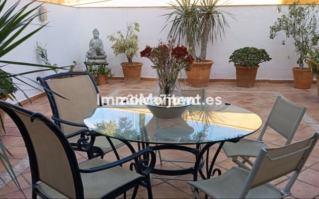 Revente - Maison mitoyenne - Estepona  - Estepona Centro