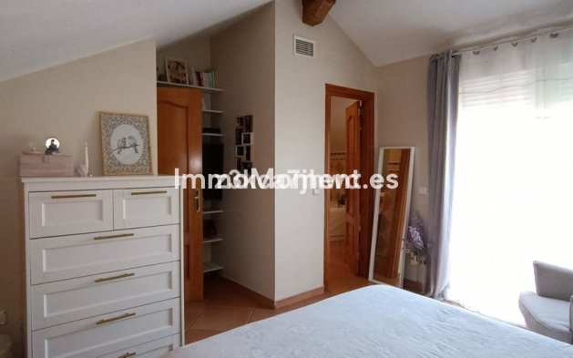 Revente - Maison mitoyenne - Estepona  - Estepona Centro