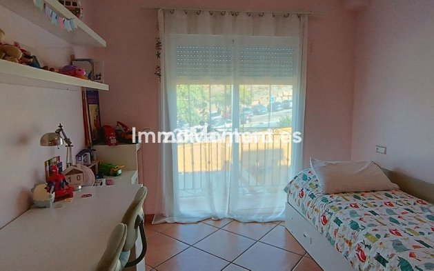 Revente - Maison mitoyenne - Estepona  - Estepona Centro