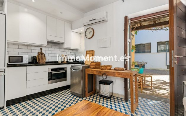 Revente - Maison mitoyenne - Estepona  - Estepona Centro