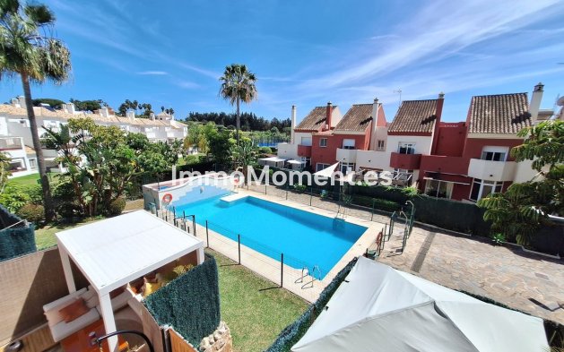 Revente - Maison mitoyenne - Estepona  - Estepona Centro