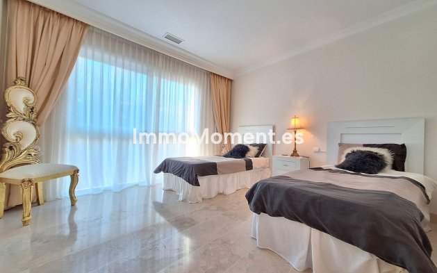 Wiederverkauf - Wohnung - Marbella - Nueva Andalucía