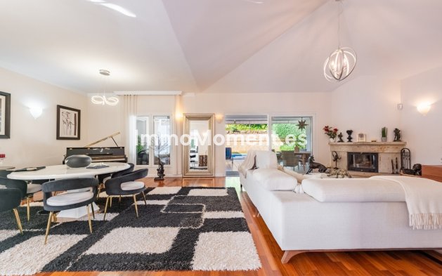 Wiederverkauf - Villa - Mijas - Sierrezuela