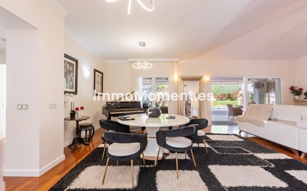 Wiederverkauf - Villa - Mijas - Sierrezuela