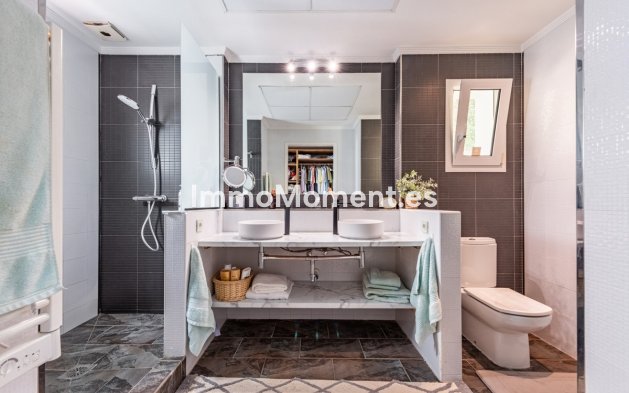 Wiederverkauf - Villa - Mijas - Sierrezuela