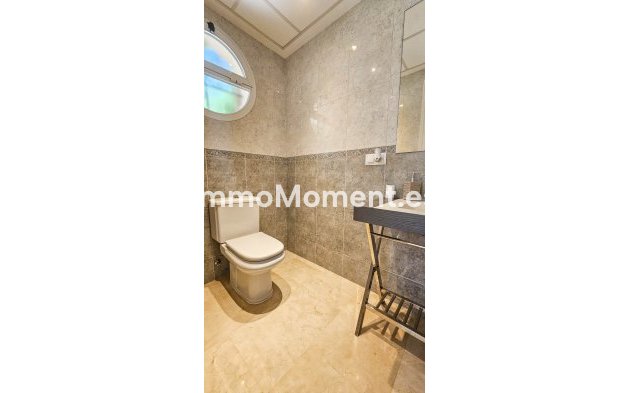 Reventa - Villa - Manilva - La Duquesa