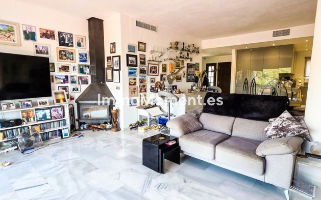 Reventa - Villa - Manilva - La Duquesa