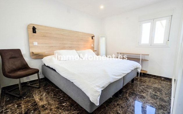 Revente - Appartement - Manilva - La Duquesa