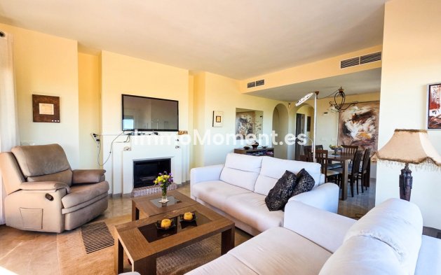 Resale - Apartment - Manilva - La Duquesa