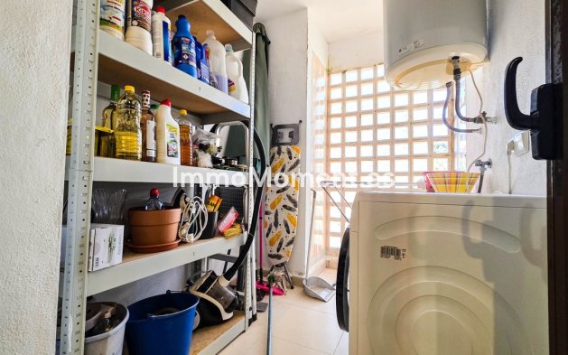 Resale - Apartment - Manilva - La Duquesa