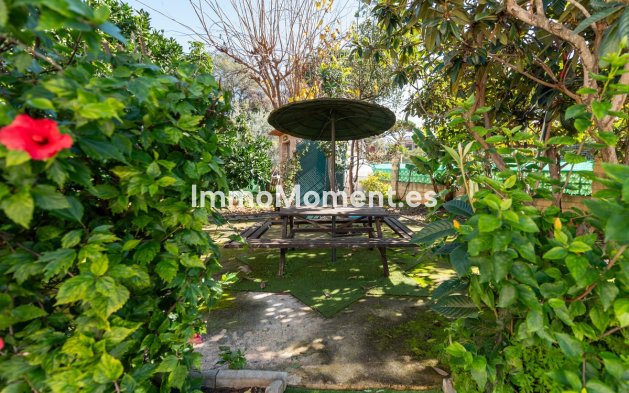 Resale - Villa - Marbella - Las Chapas