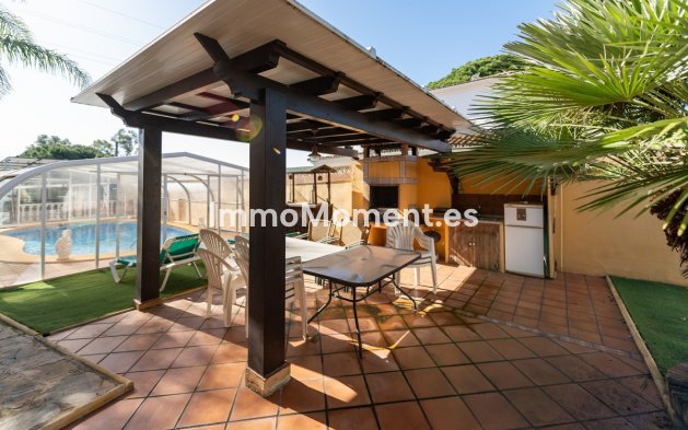 Resale - Villa - Marbella - Las Chapas