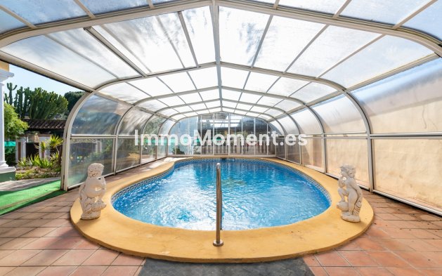 Resale - Villa - Marbella - Las Chapas