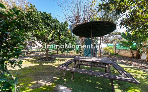 Resale - Villa - Marbella - Las Chapas