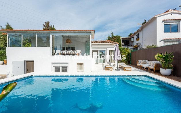 Wiederverkauf - Villa - Marbella - Nueva Andalucía