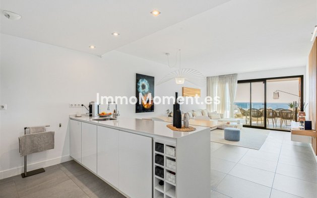 Wiederverkauf - Wohnung - Manilva - Manilva Centro